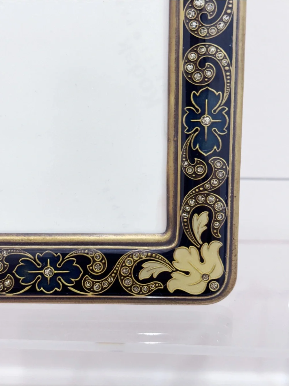 Vtg brass black white swirl enamel glitter accent frame 3 x 4.5